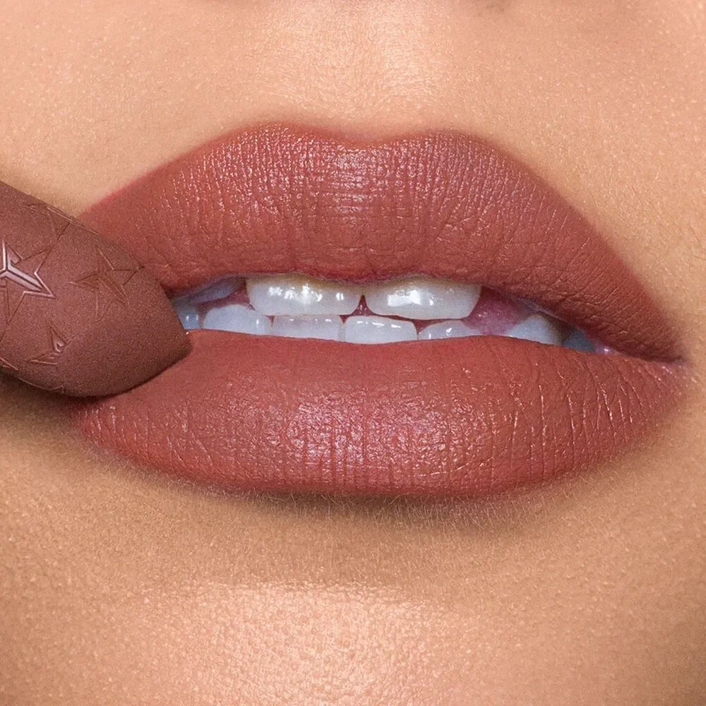 NIB Jeffree Star Velvet Trap Lipstick in Man Down